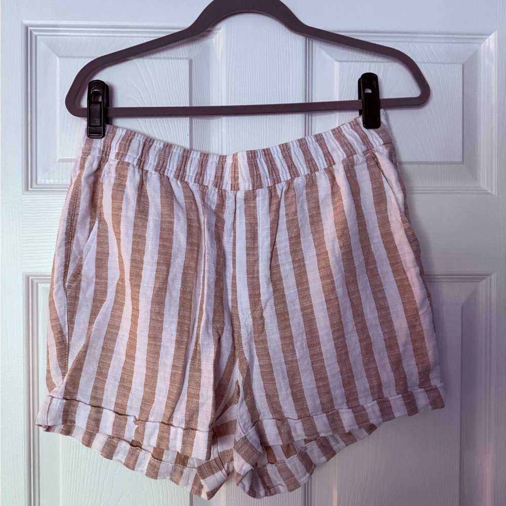 Old Navy linen shorts